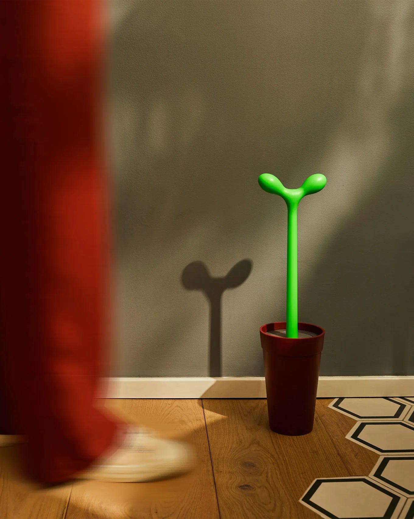 Merdolino WC Kefe barna - Design Pop Up - Alessi