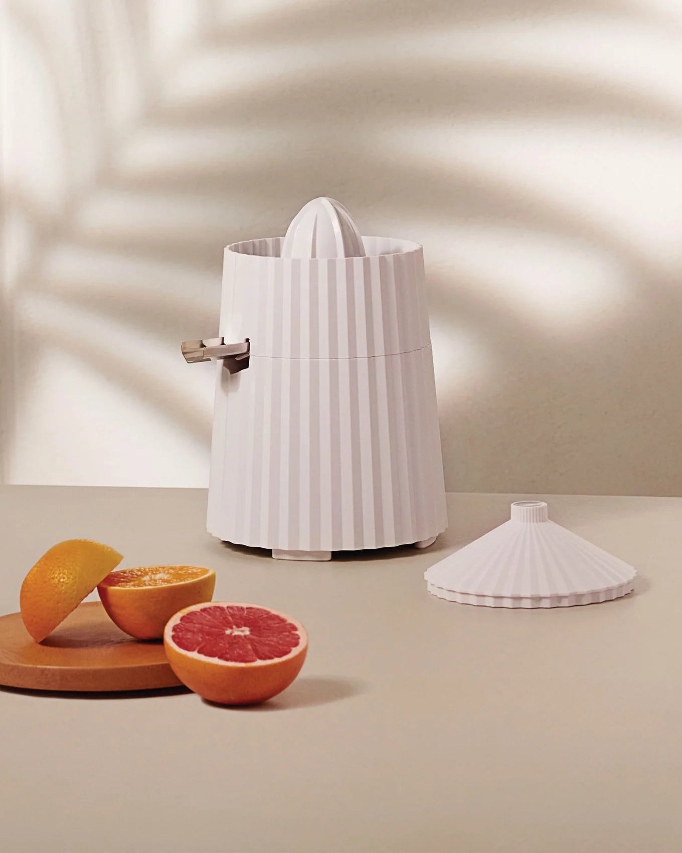 PLISSÉ Elektromos Citrusfacsaró fehér - Design Pop Up - Alessi